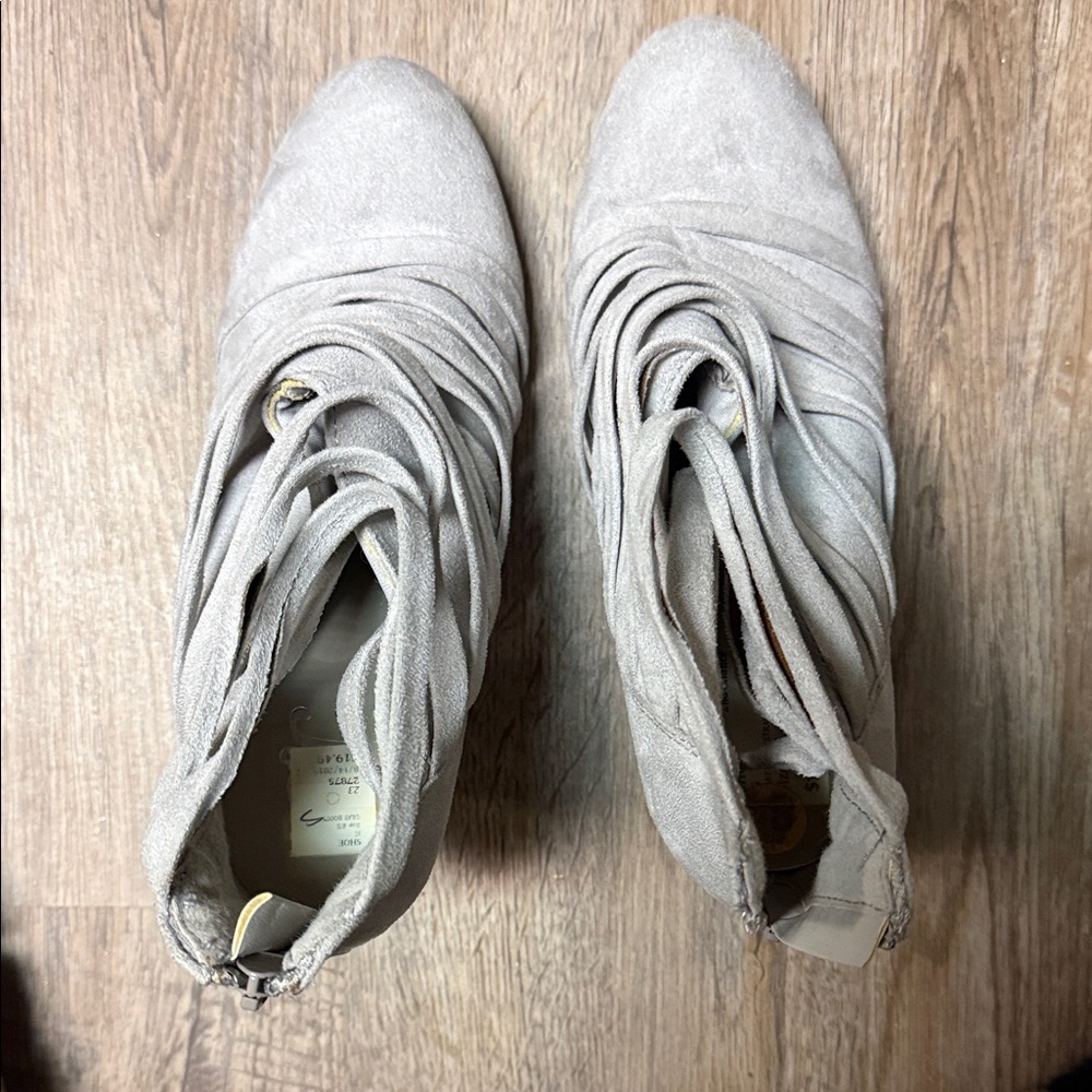 Elegant Gray Women's Shoes